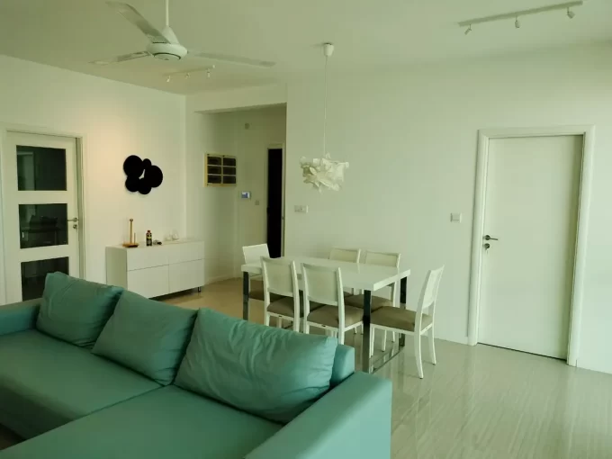 Fully Furnished 3+1 BR for Rent, Platinum Residences, Hulhumale' | Dining area