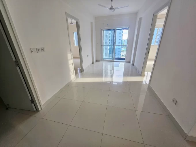 Unfurnished 2+1 bedroom apartment at The Skyside by Renaatus, 6th Floor, Hulhumale' Phase 2. A photo of the living room.