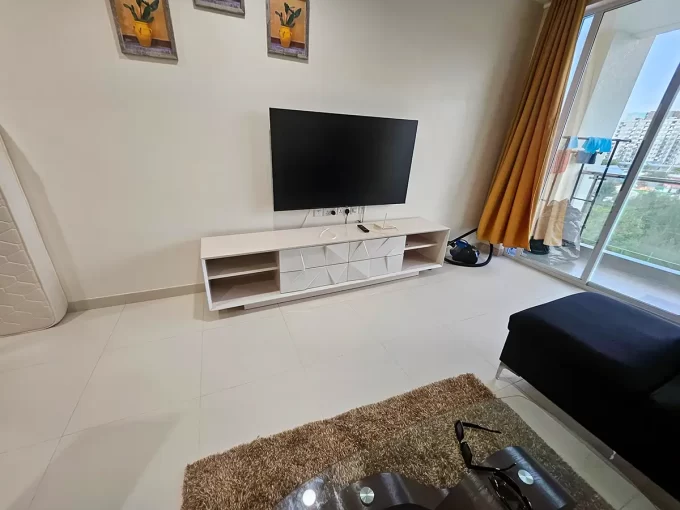 Fully furnished 2 bedroom apartment in Renaatus Ithaa Muiy, Hulhumale'. A photo of the living area.